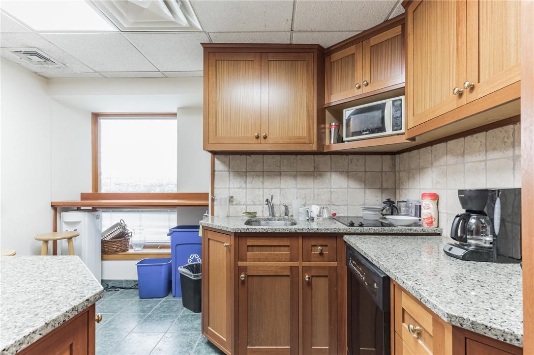 301 Old Tarrytown Rd, White Plains, NY 10603, USA property photo 8