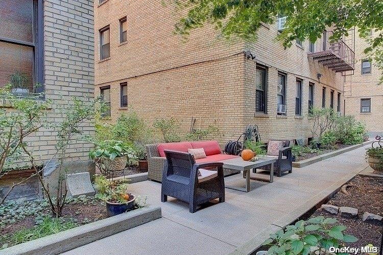 35-16 82nd St Apt 34, Jackson Heights, NY 11372, USA property photo
