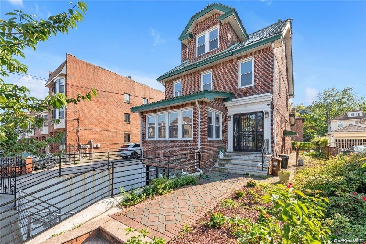 85-14 168th Street Jamaica, NY 11432 property photo