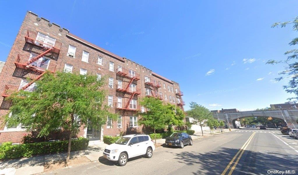 45-20 43rd St, Sunnyside, NY 11104, USA property photo