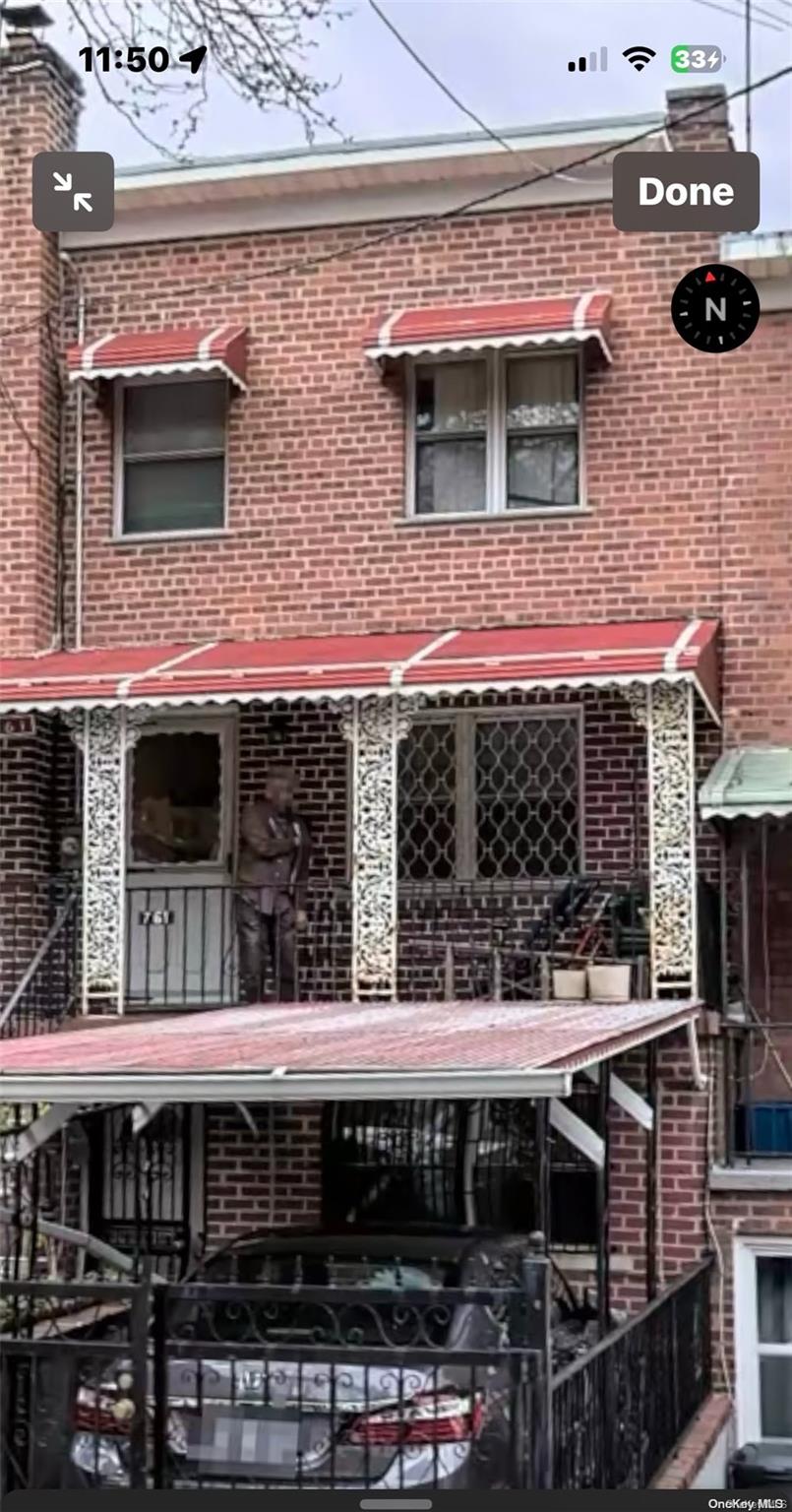 761 E 232nd St, Bronx, NY 10466, USA property photo