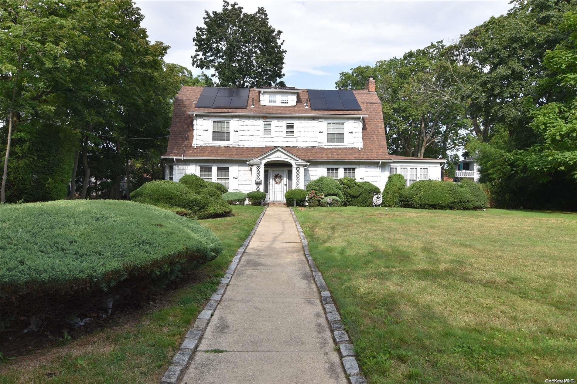 144 Hilton Ave, Hempstead, NY 11550, USA property photo