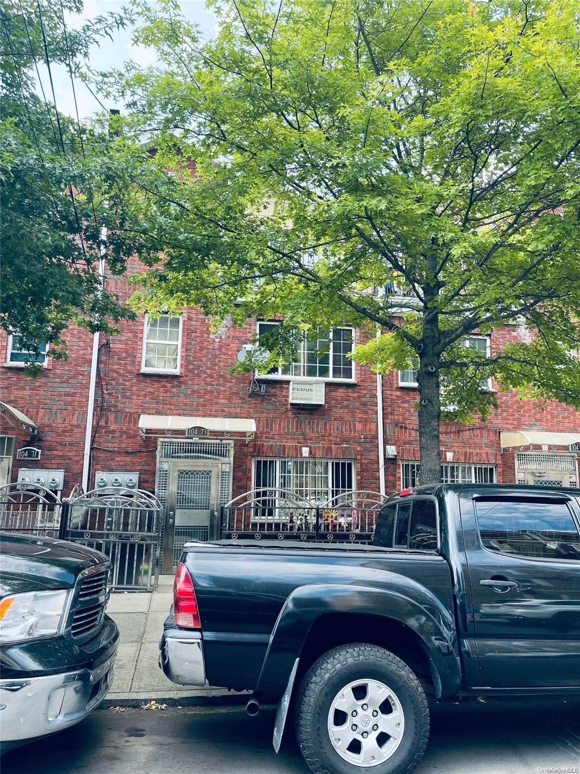 104-73 48th Ave, Corona, NY 11368, USA property photo