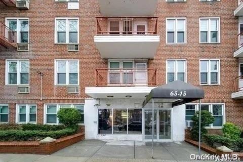 65-15 Alderton Street Unit 4-G Rego Park, NY 11374 property photo