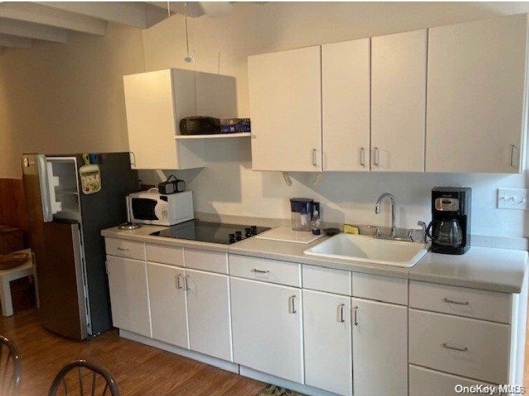 44 Bayview Ave, Ocean Beach, NY 11770, USA property photo