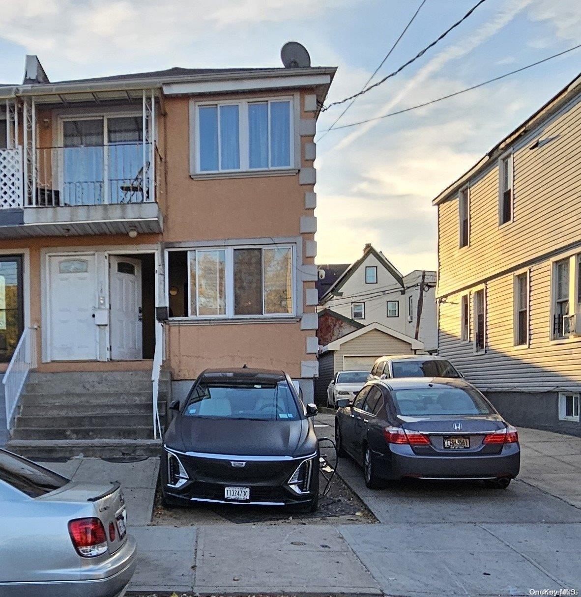105-54 131st St, South Richmond Hill, NY 11419, USA property photo