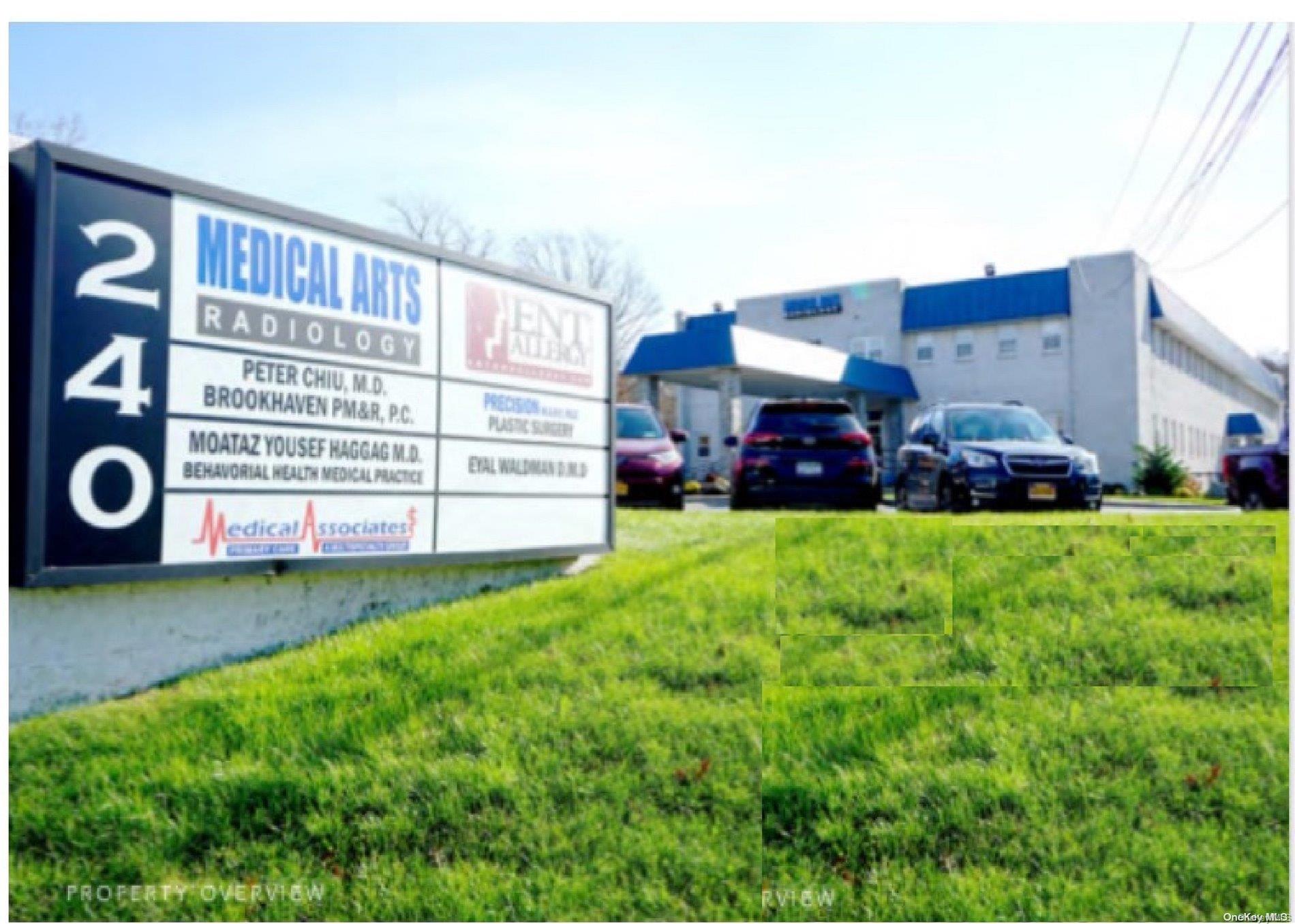 240 Patchogue Ave, East Patchogue, NY 11772, USA property photo