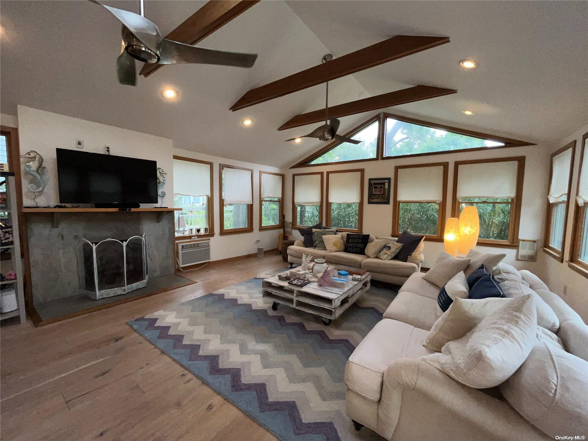 197 Cottage Walk, Ocean Beach, NY 11770, USA property photo