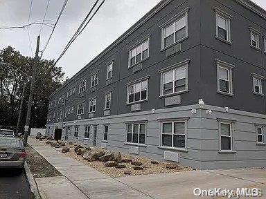 3530 Mickle Ave, Bronx, NY 10469, USA property photo