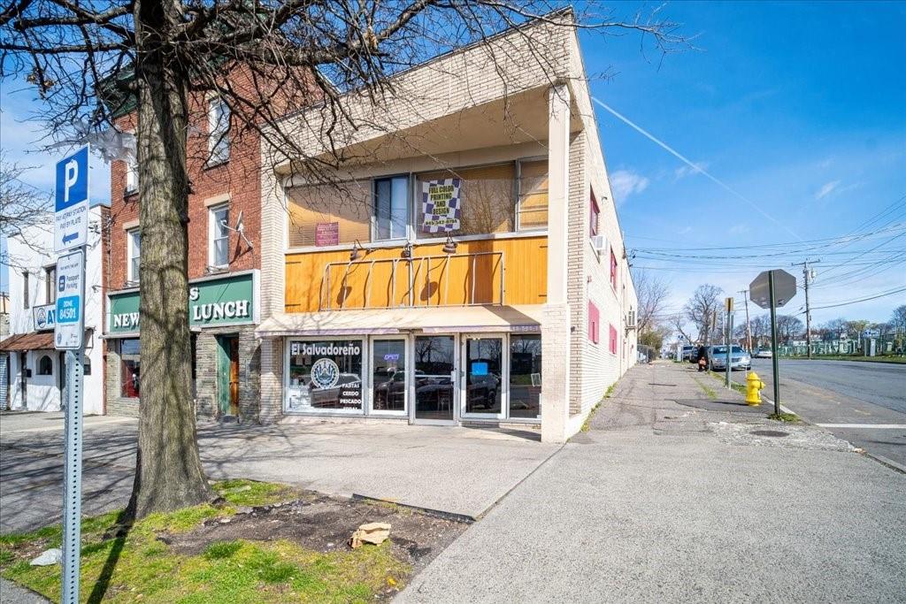 346 Broadway, Newburgh, NY 12550, USA property photo