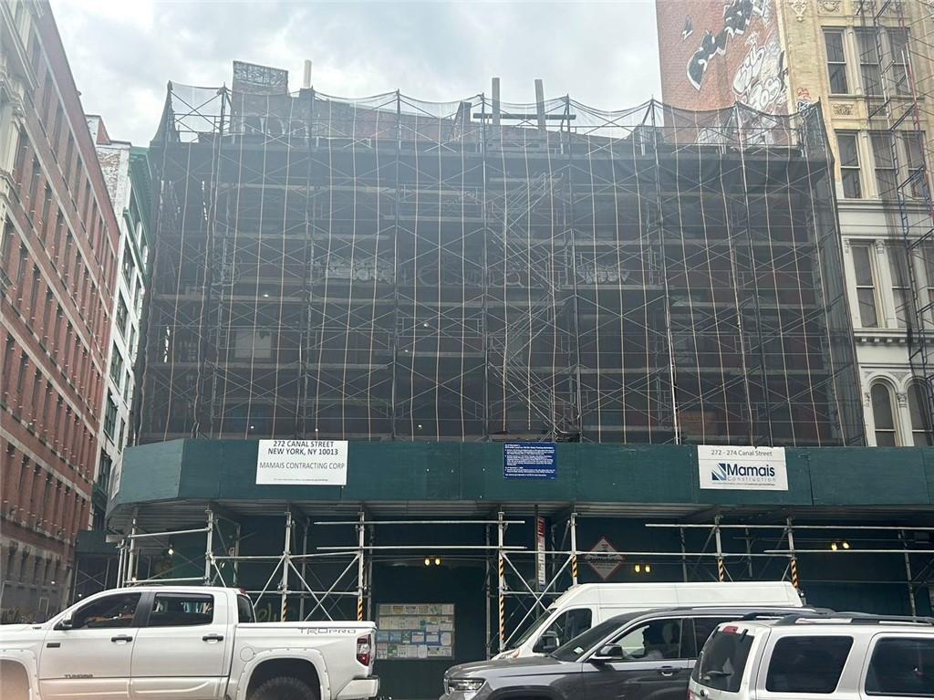 274 Canal St, New York, NY 10013, USA property photo