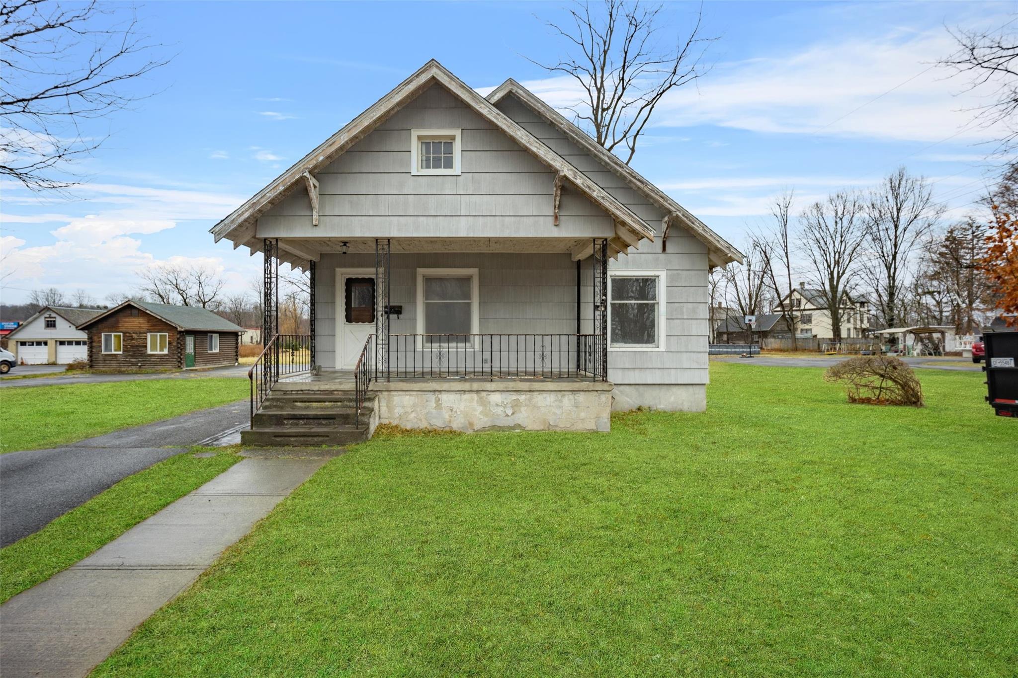 79 Maple Avenue Catskill, NY 12414 property photo