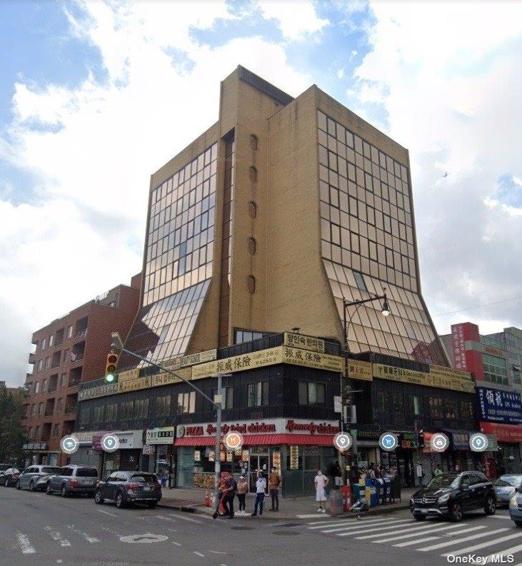 36-09 Main Street Unit 10B Flushing, NY 11354 property photo