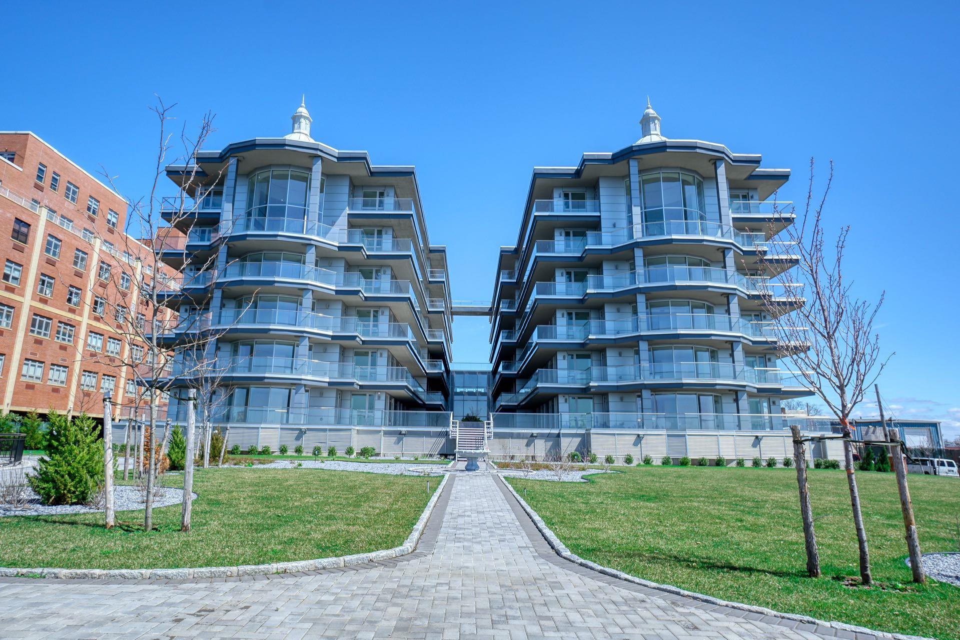 14-50 110th St, College Point, NY 11356, USA property photo