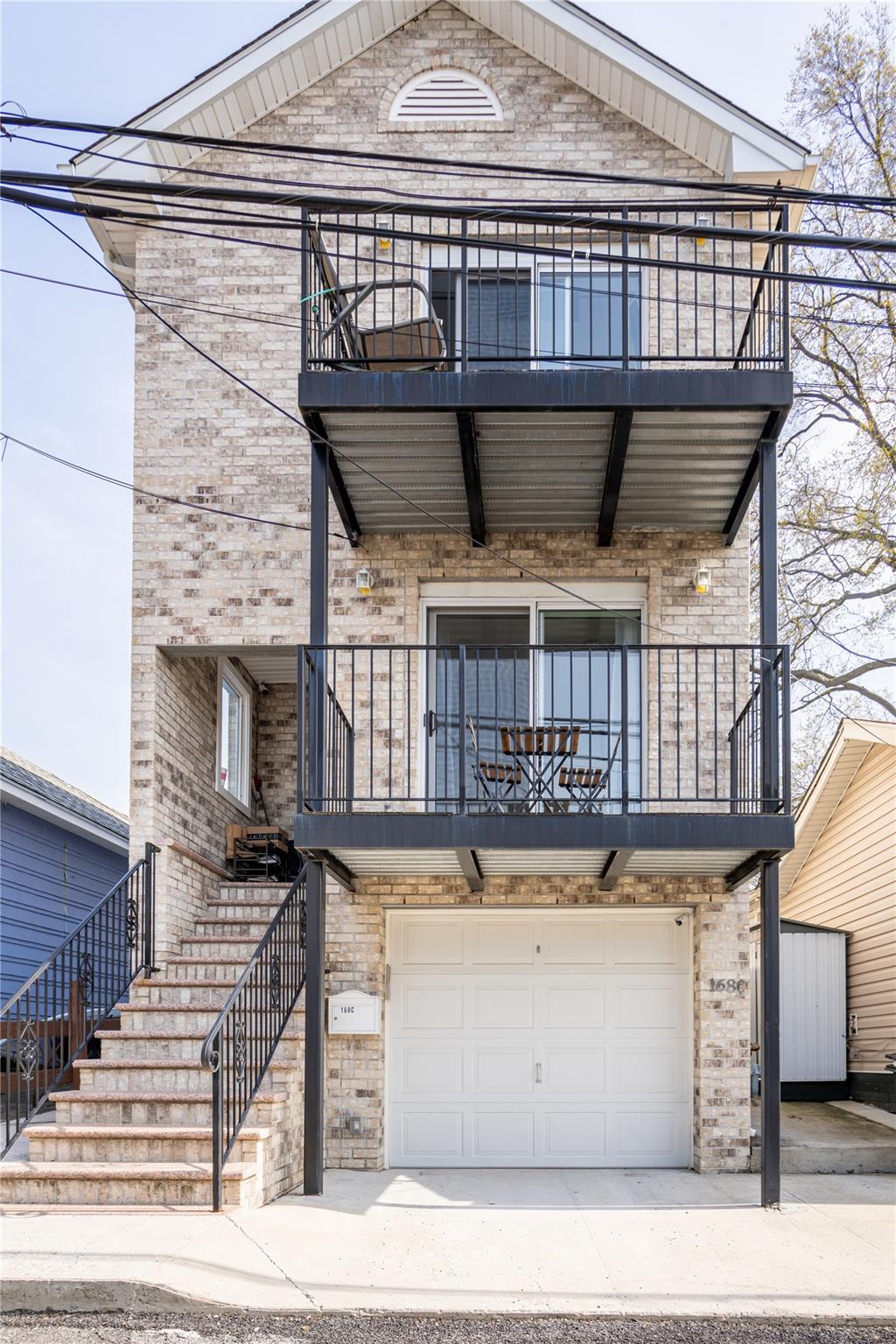 168 Edgewater Park, Bronx, NY 10465, USA property photo