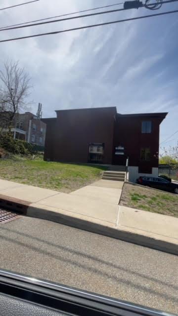 123 Rombout Ave, Beacon, NY 12508, USA property photo