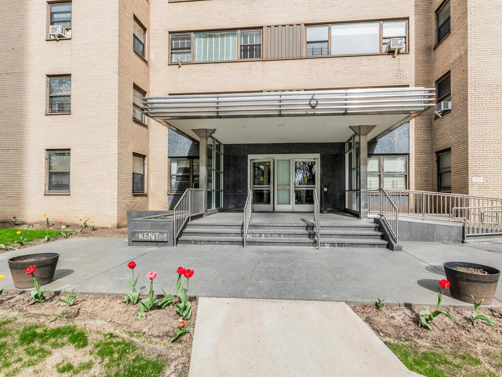 6 Fordham Hill Oval Unit 5D Bronx, NY 10468 property photo