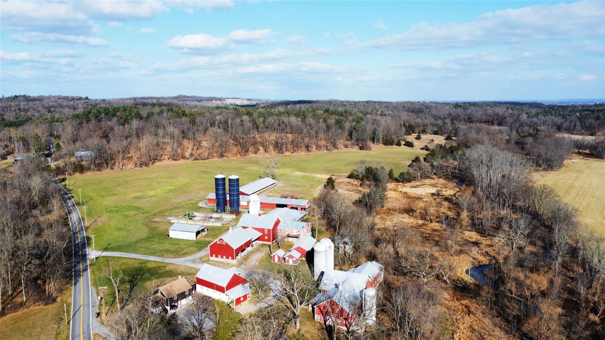 274 Fingar Rd, Hudson, NY 12534, USA property photo