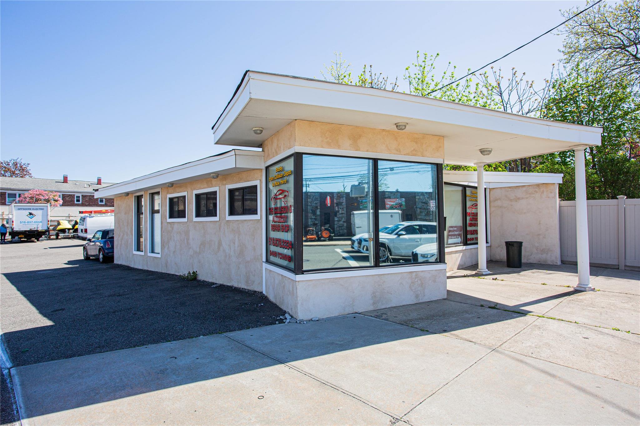 200 Atlantic Ave, Oceanside, NY 11572, USA property photo
