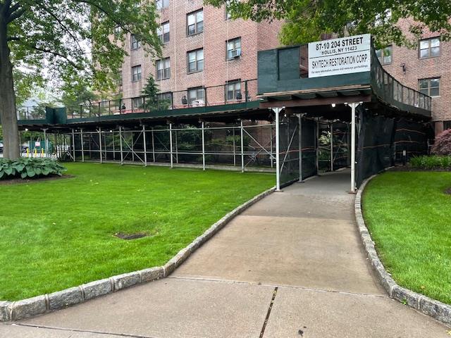 87-10 204th St, Jamaica, NY 11423, USA property photo