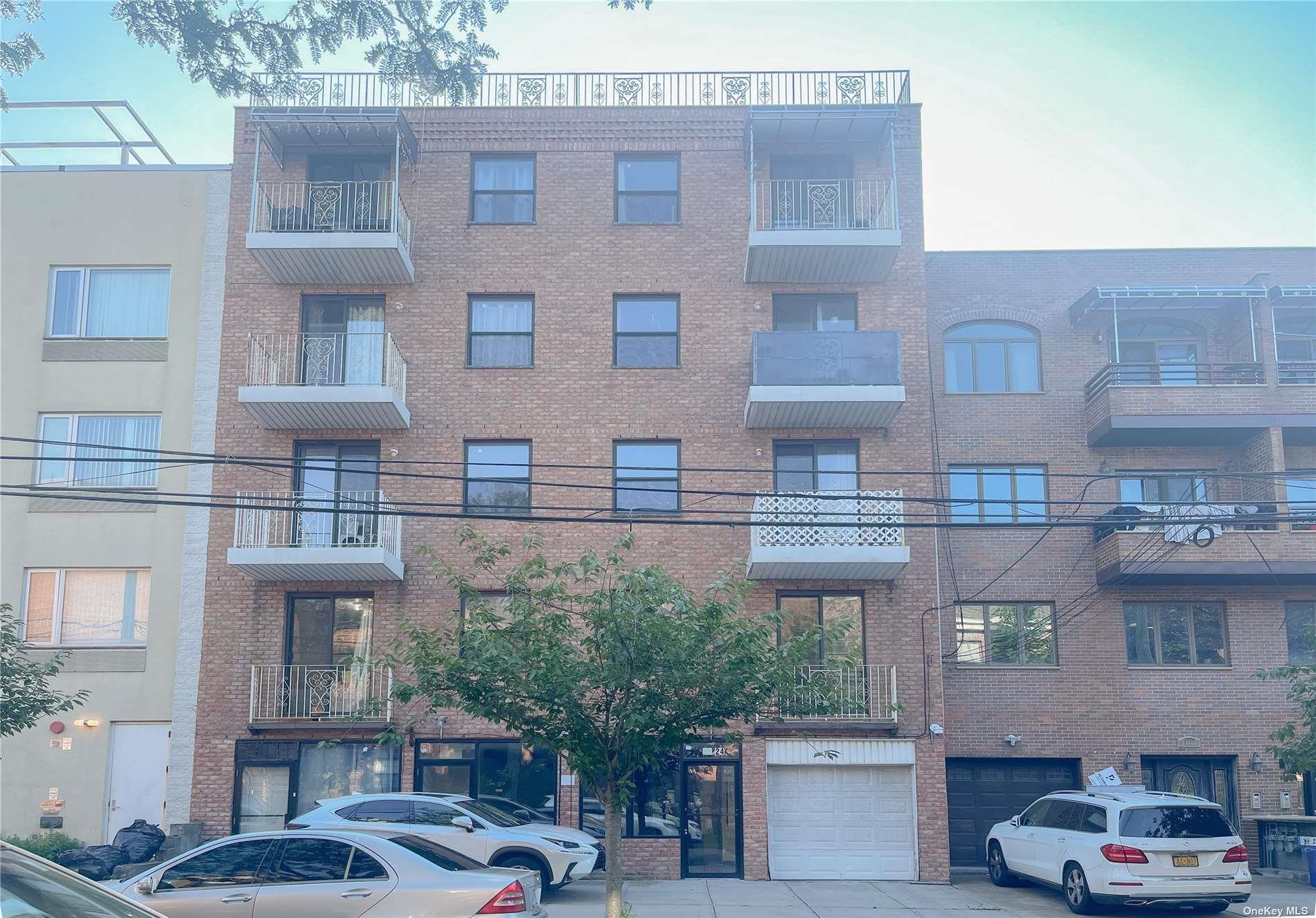 71-24 163rd St, Fresh Meadows, NY 11365, USA property photo