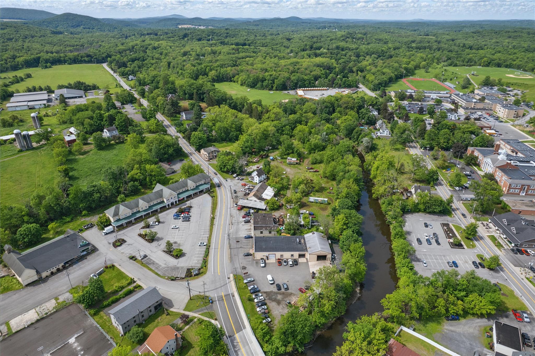 12 South St, Washingtonville, NY 10992, USA property photo