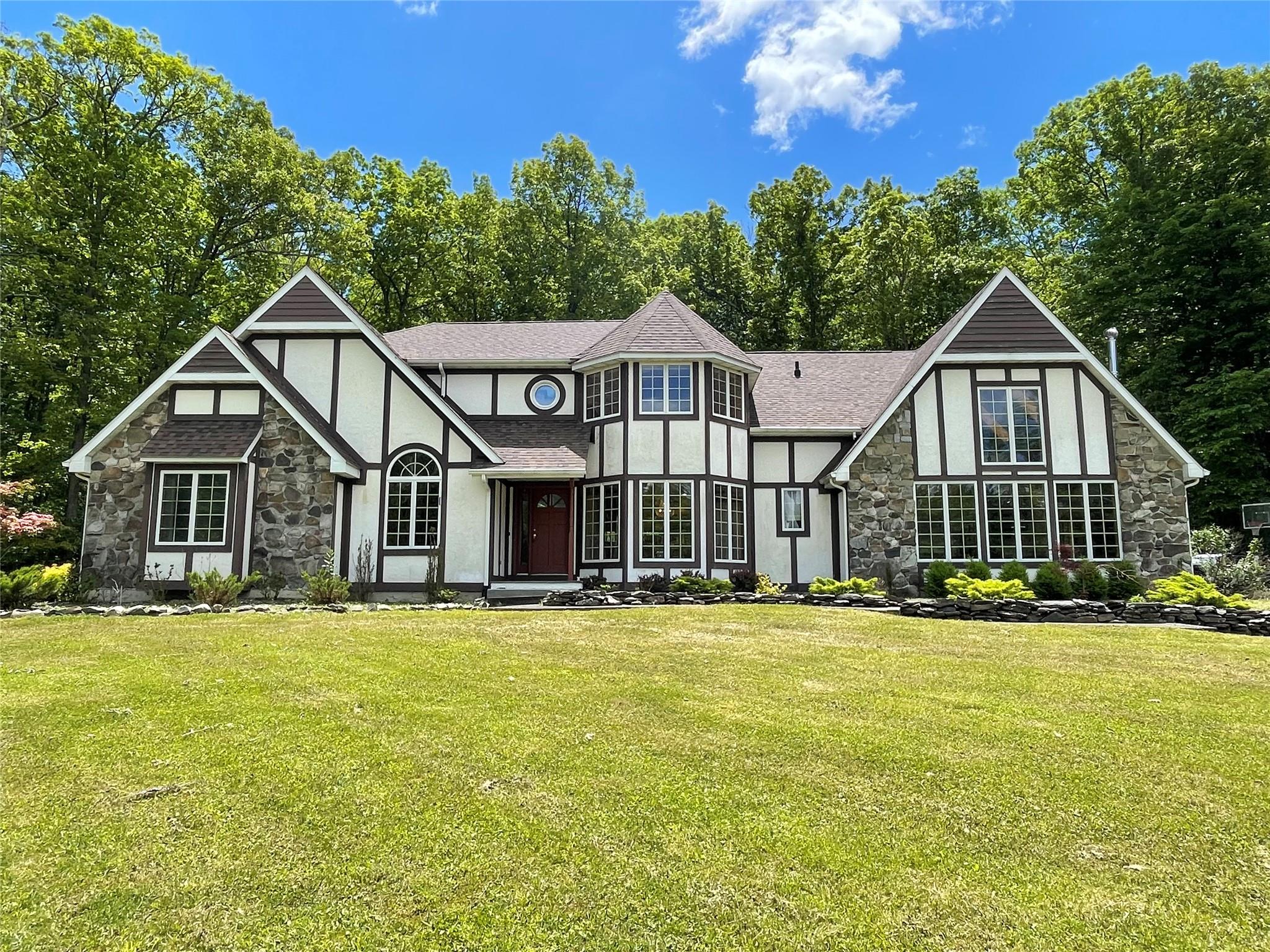 71 Saddleback Ridge Rd, Wallkill, NY 12589, USA property photo