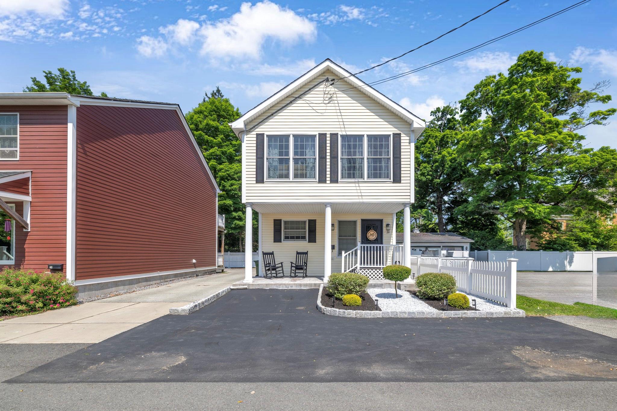 20 St James Pl, Goshen, NY 10924, USA property photo