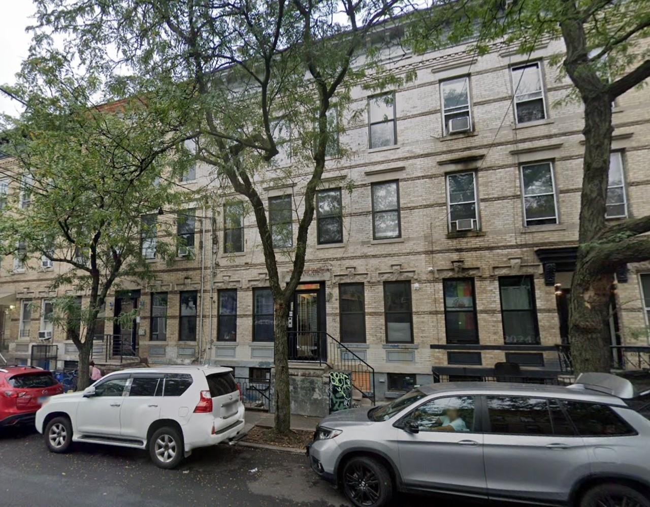 6-09 Seneca Ave, Flushing, NY 11385, USA property photo