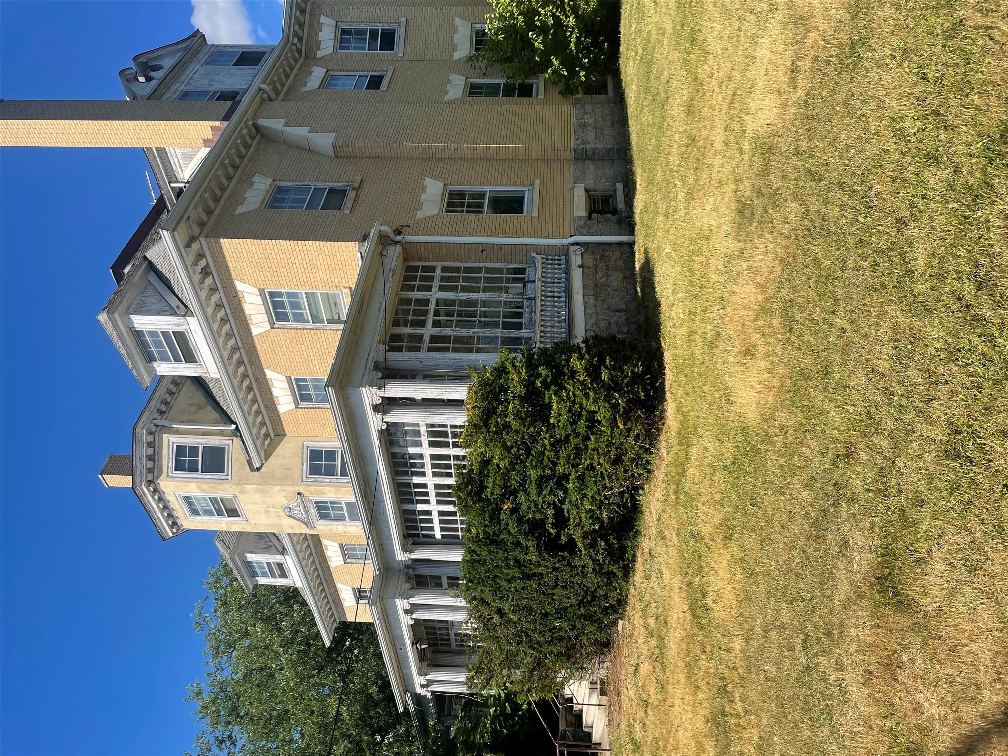 165 Summit Ave, Mt Vernon, NY 10550, USA property photo