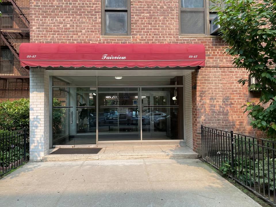 33-47 91st St, Jackson Heights, NY 11372, USA property photo