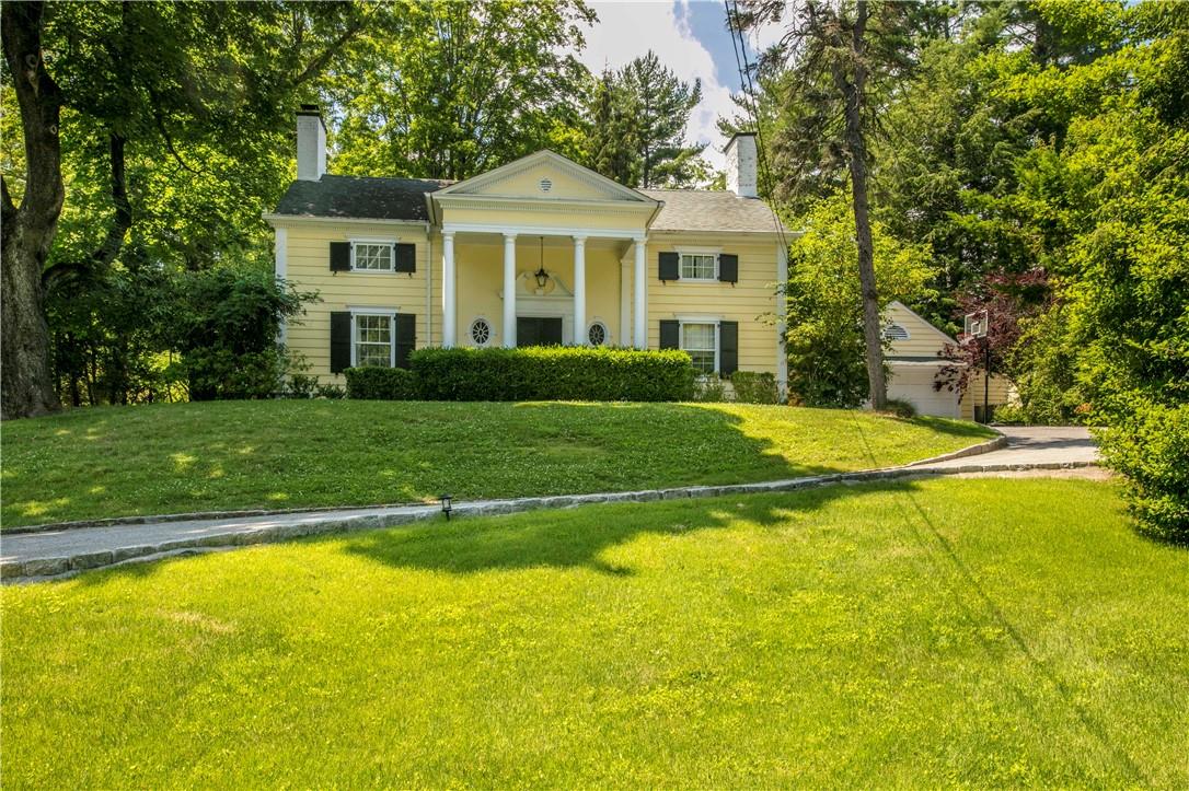 306 Quaker Rd, Chappaqua, NY 10514, USA property photo