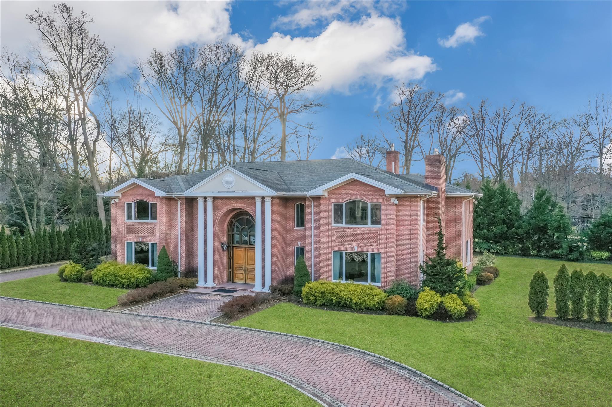 5 Beech Dr, Kings Point, NY 11024, USA property photo
