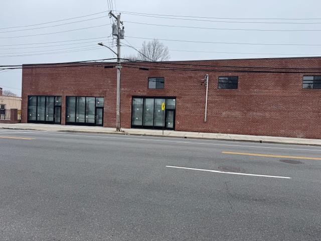 393 S Franklin St, Hempstead, NY 11550, USA property photo