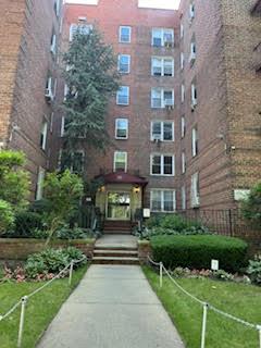 221 McDonald Ave, Brooklyn, NY 11218, USA property photo
