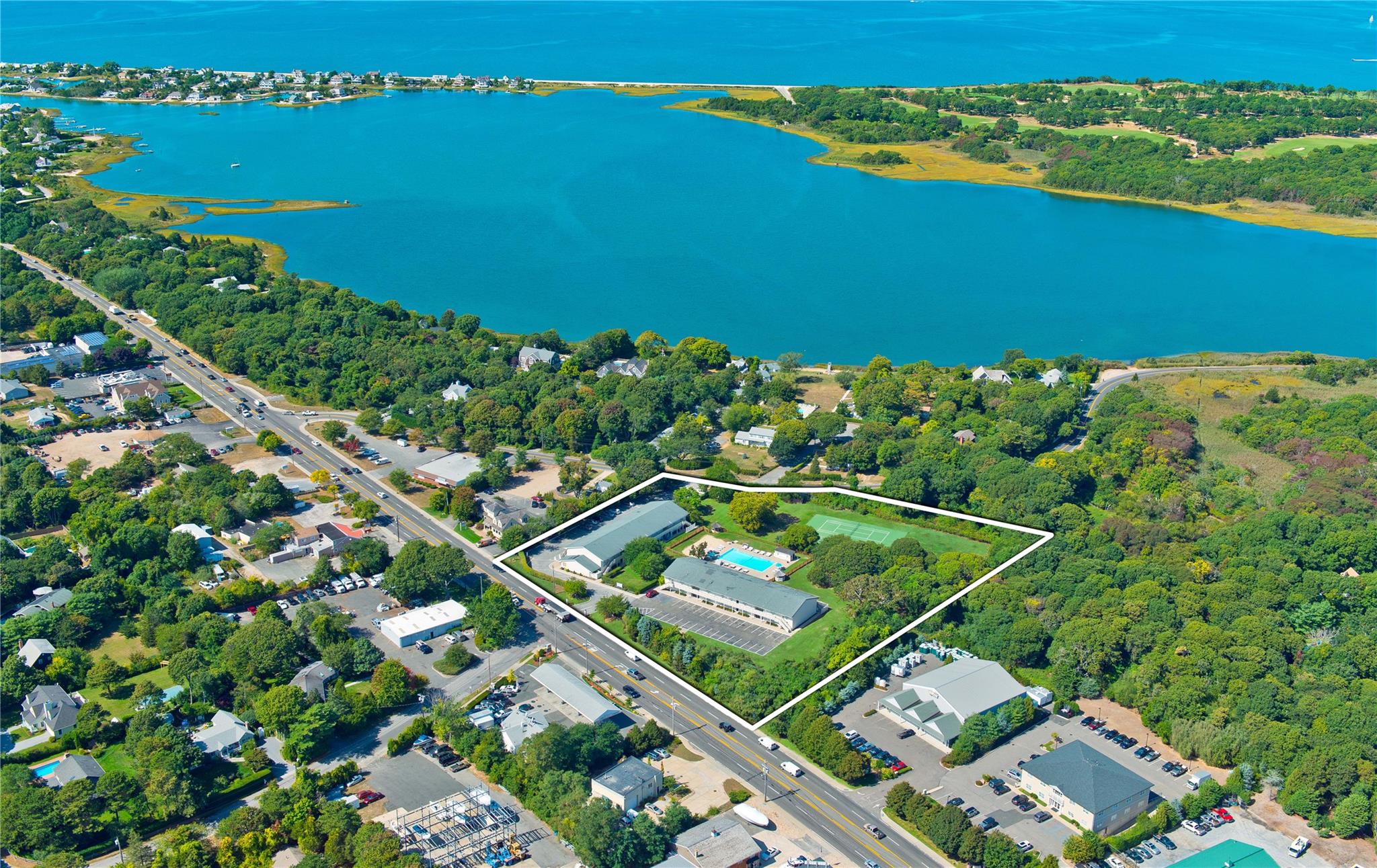 1655 County Rd 39, Southampton, NY 11968, USA property photo