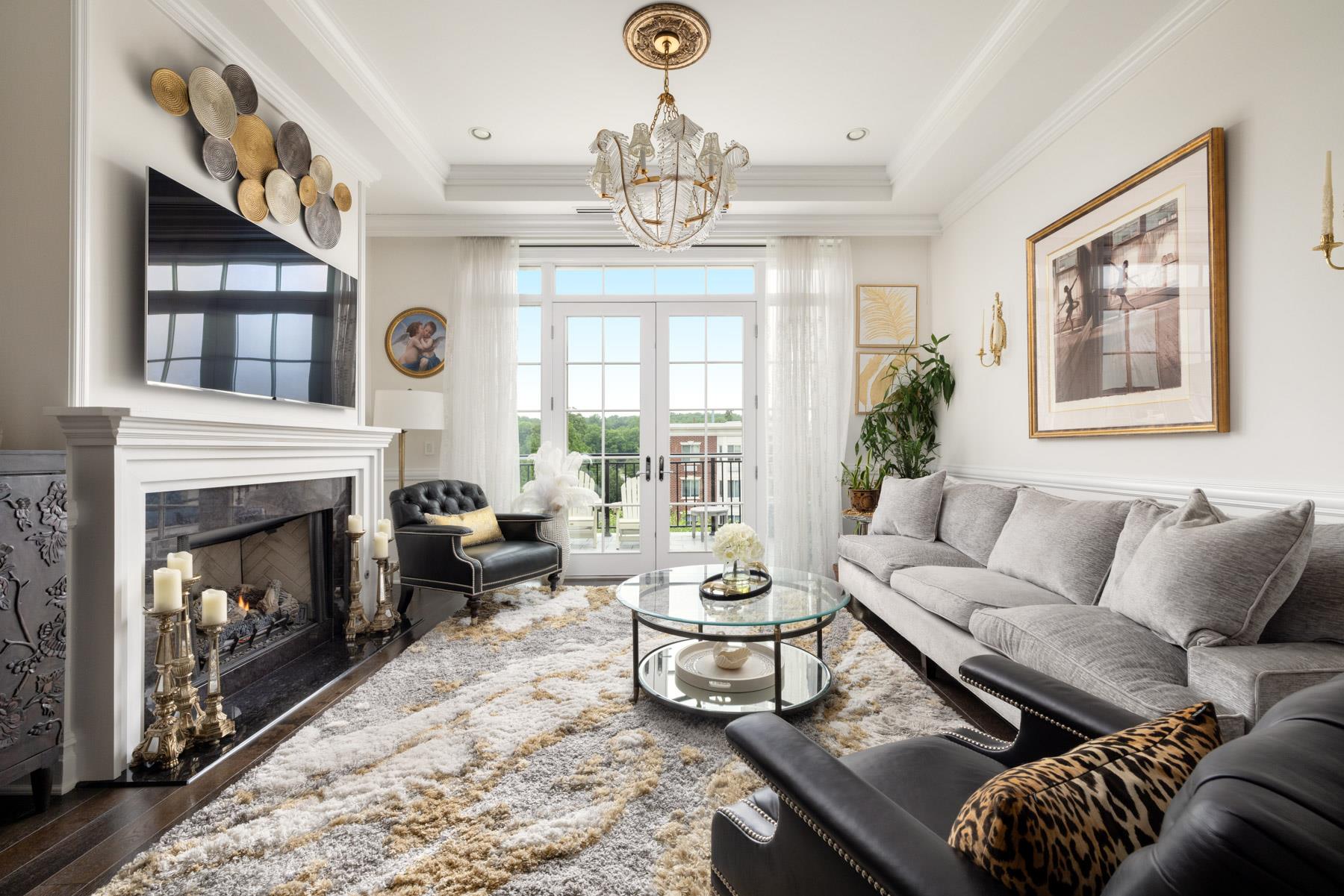 Manhasset Hills, NY 11040, USA property photo