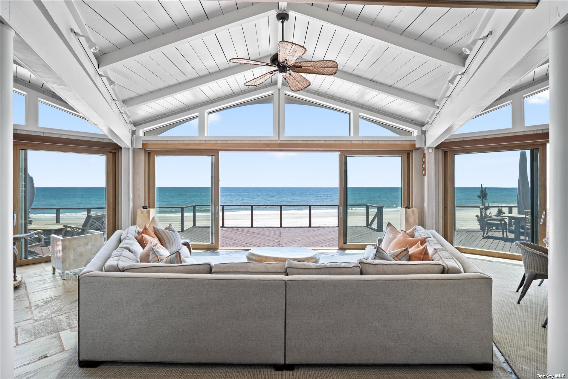174 Dune Rd, Westhampton Beach, NY 11978, USA property photo