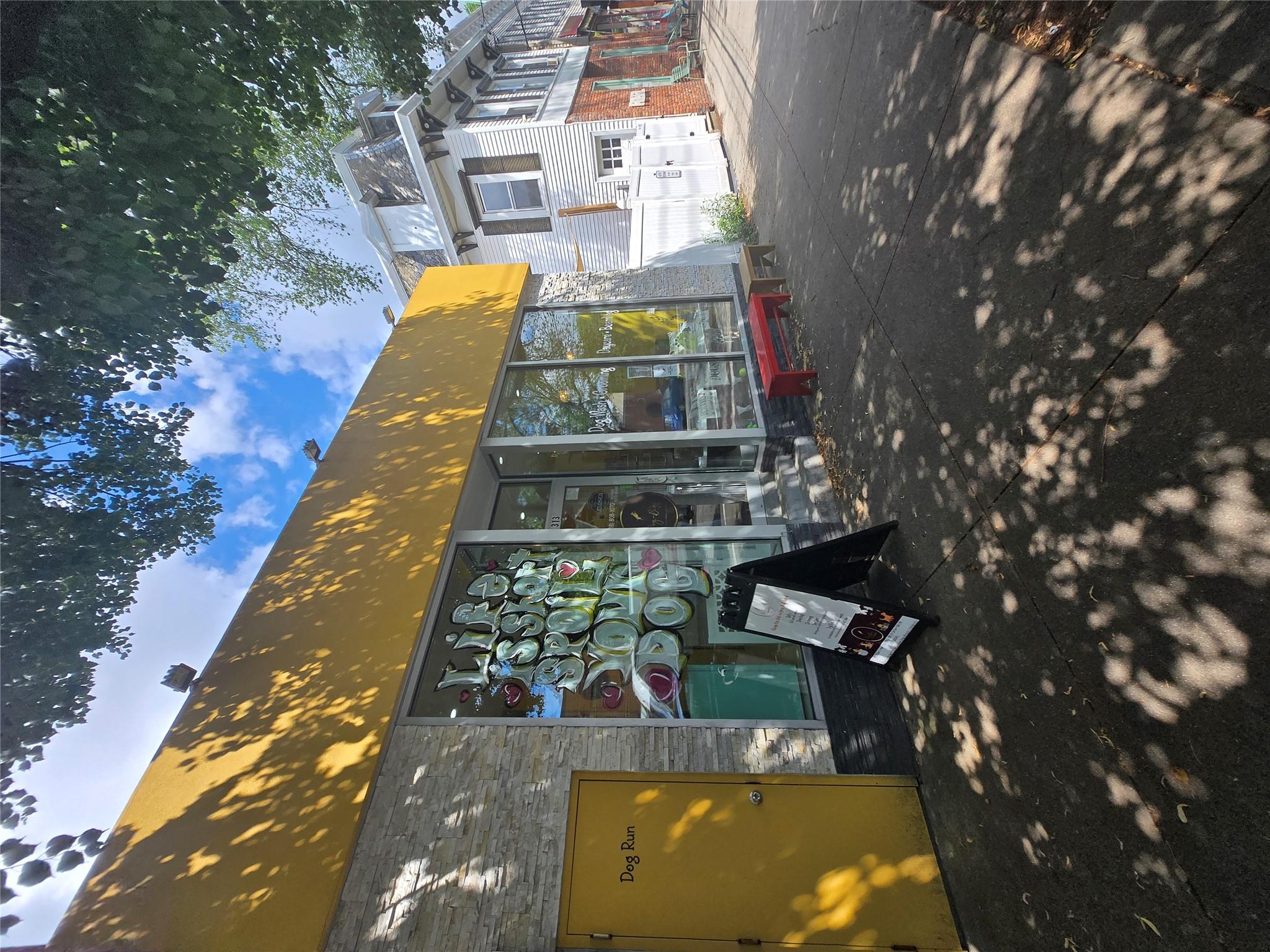 313 City Island Ave, Bronx, NY 10464, USA property photo