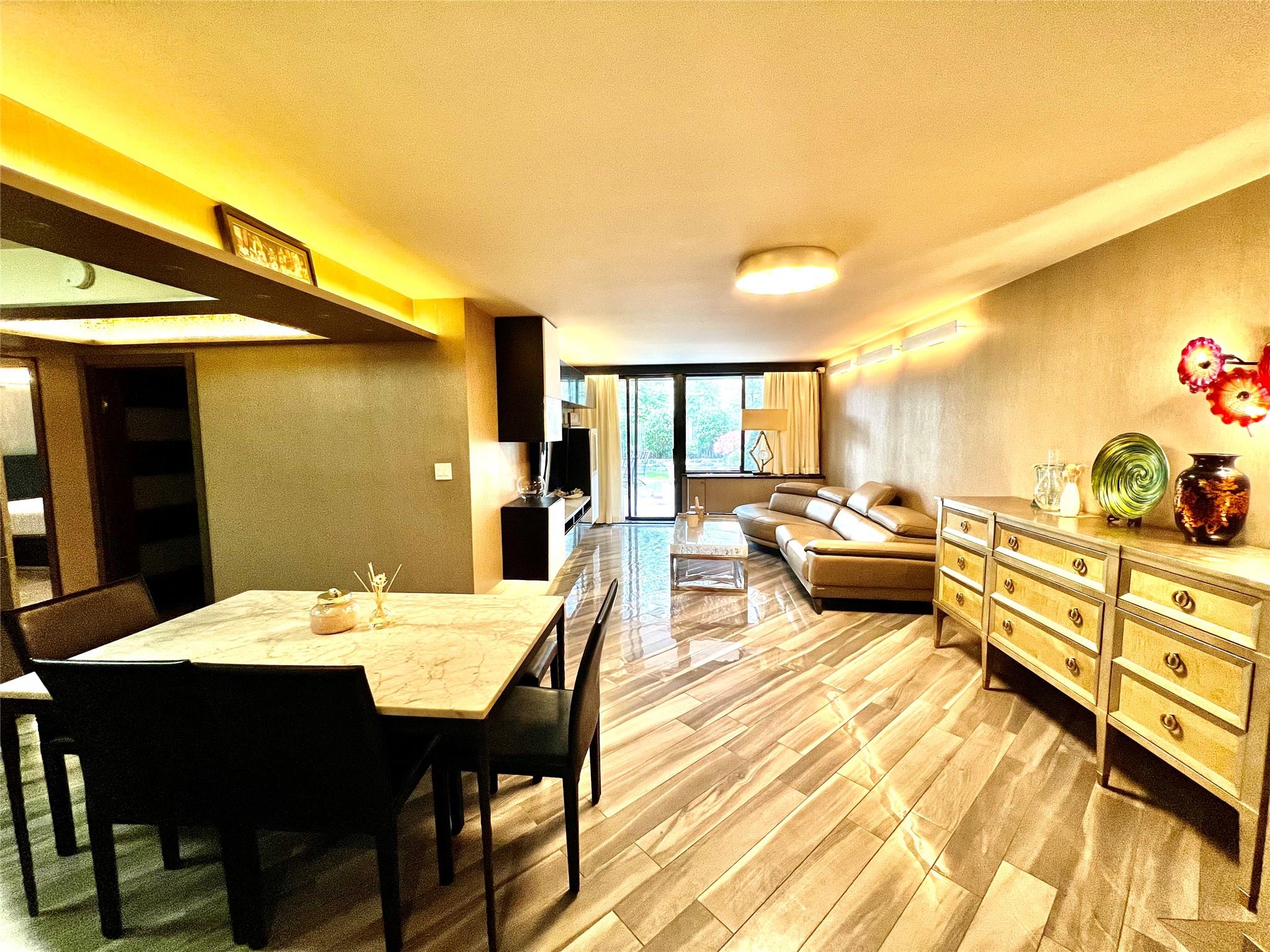 210-19 26th Ave, Bayside, NY 11360, USA property photo