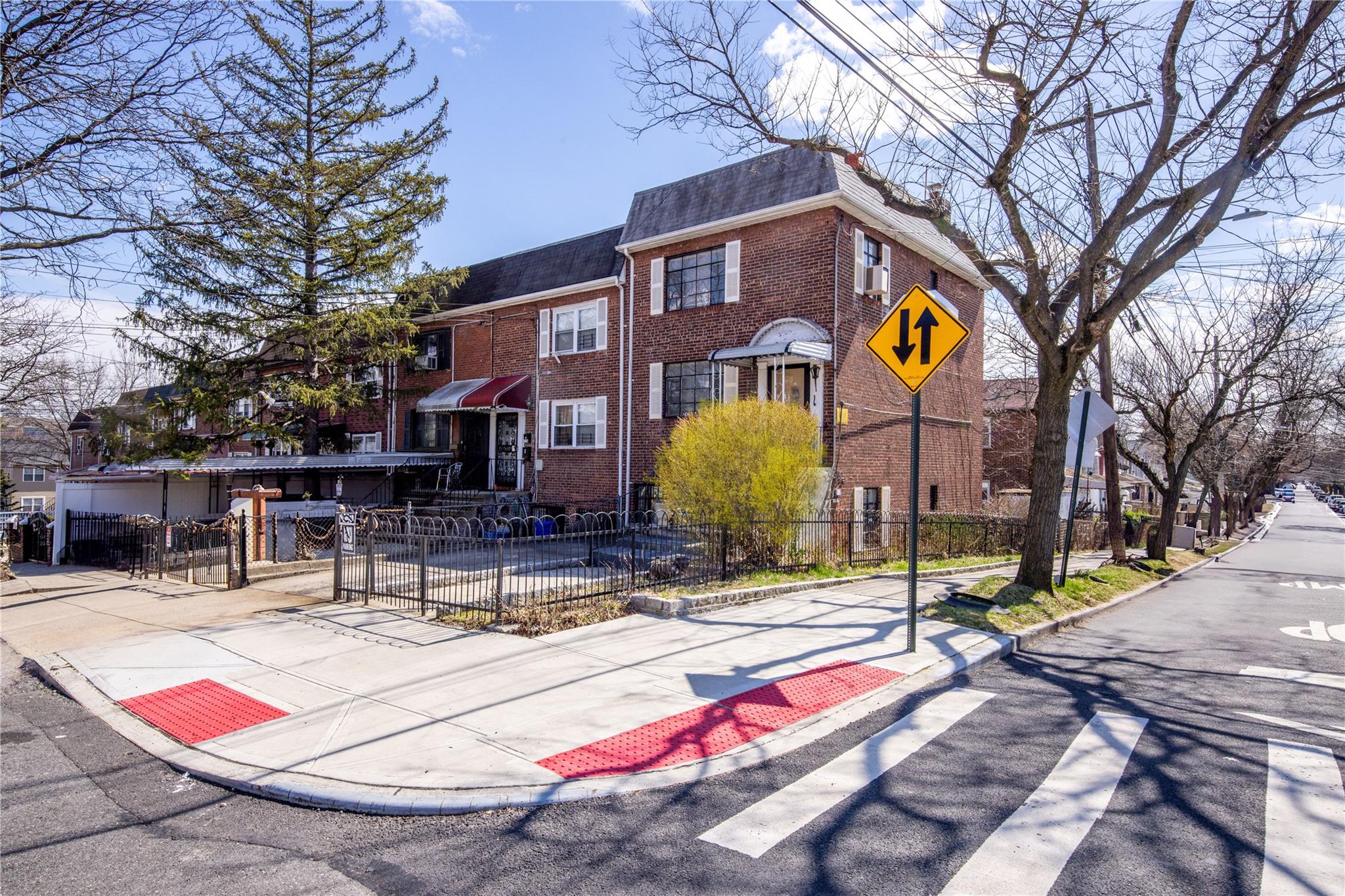 1774 Pitman Ave, Bronx, NY 10466, USA property photo