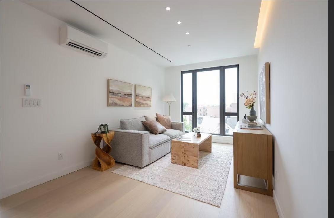108-17 72 Avenue Unit 5 C Forest Hills, NY 11375 property photo