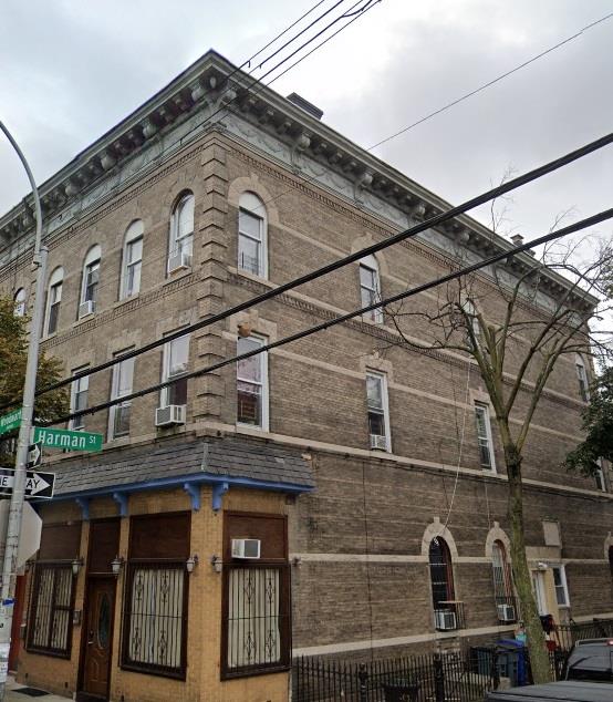 4-76 Woodward Ave, Ridgewood, NY 11385, USA property photo