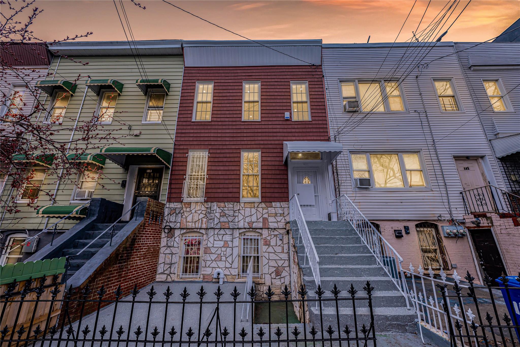 164 Atkins Ave, Brooklyn, NY 11208, USA property photo