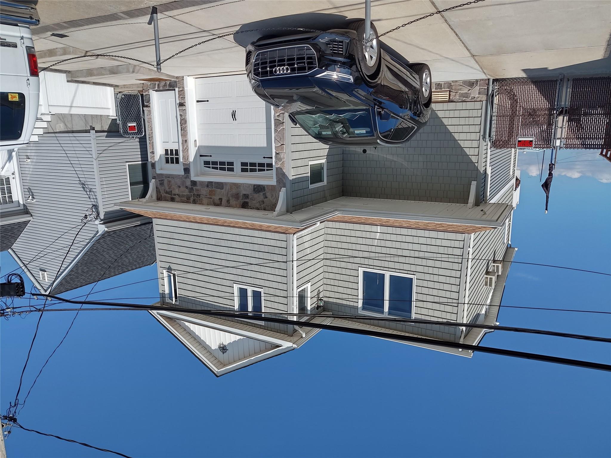 10 James St, East Rockaway, NY 11518, USA property photo
