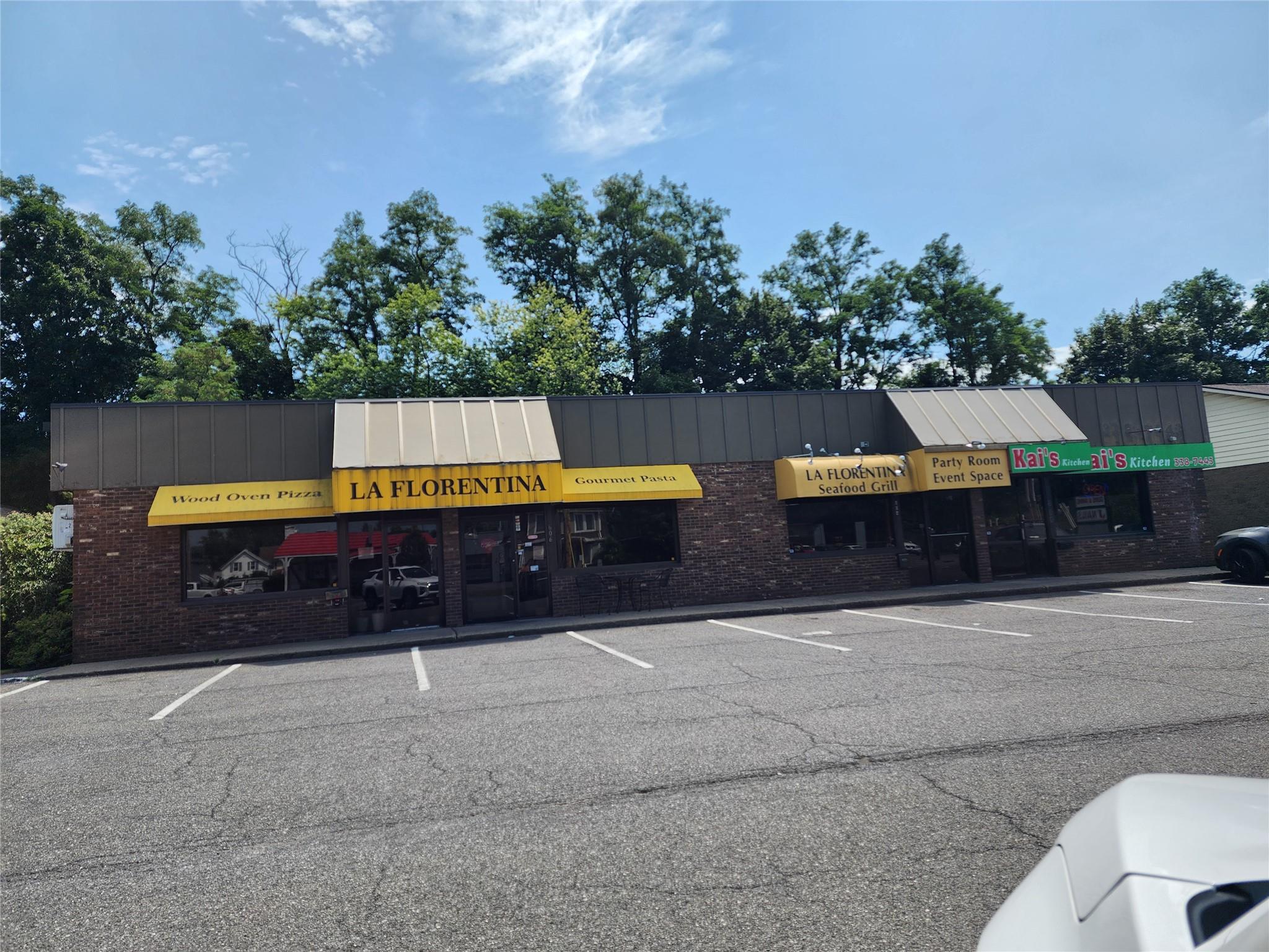 606 Ulster Ave, Kingston, NY 12401, USA property photo