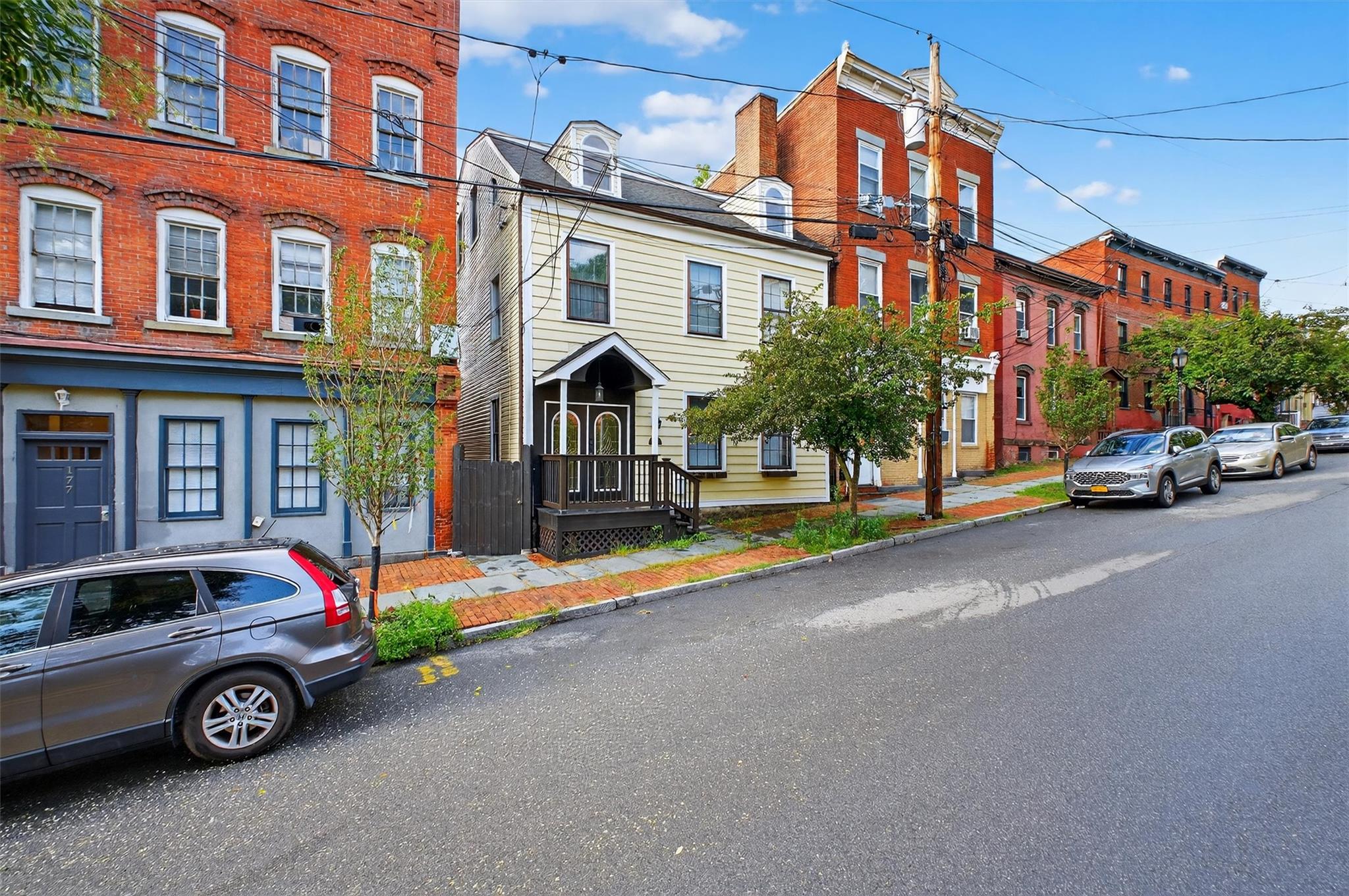 181 Union St, Poughkeepsie, NY 12601, USA property photo