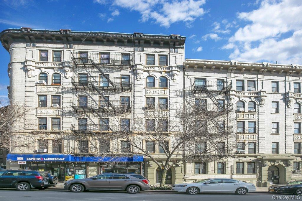 33 Convent Ave, New York, NY 10027, USA property photo