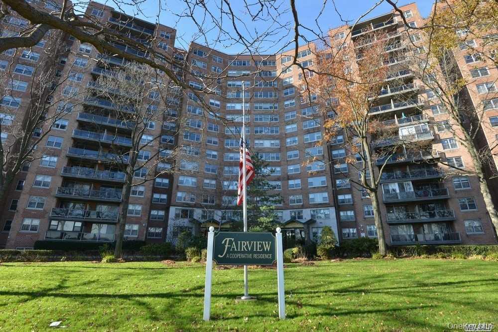 61-20 Grand Central Parkway Unit A 1002 Forest Hills, NY 11375 property photo