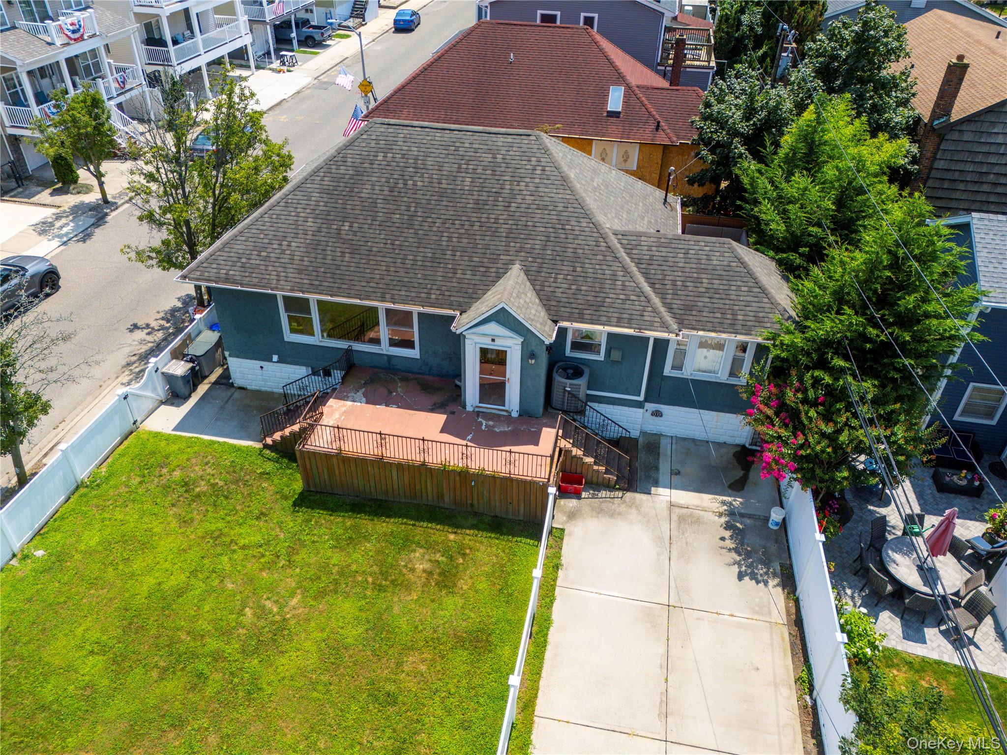 49 Barnes St, Long Beach, NY 11561, USA property photo
